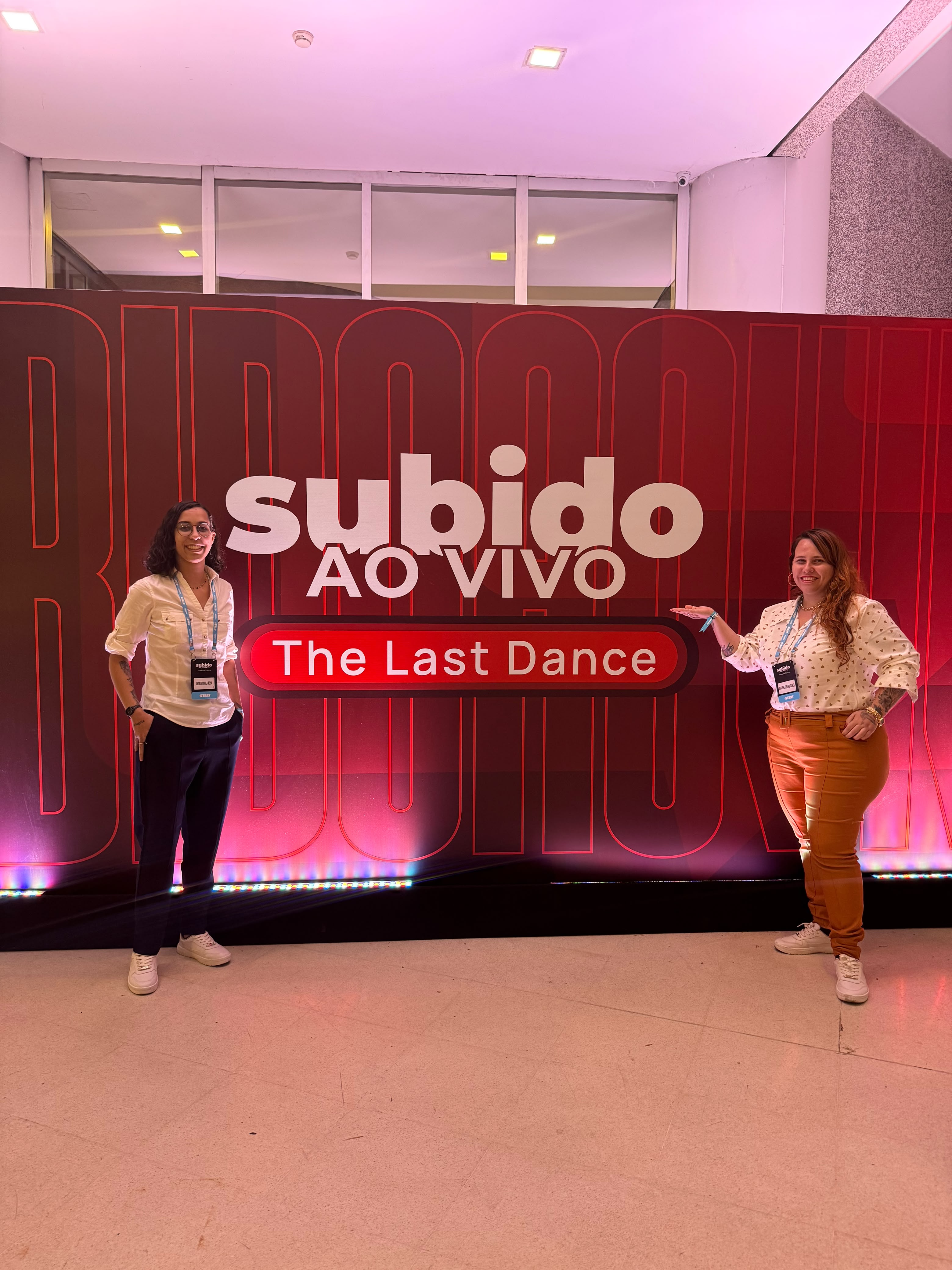 Equipe da Uai Só Performance no evento Subido Ao Vivo
